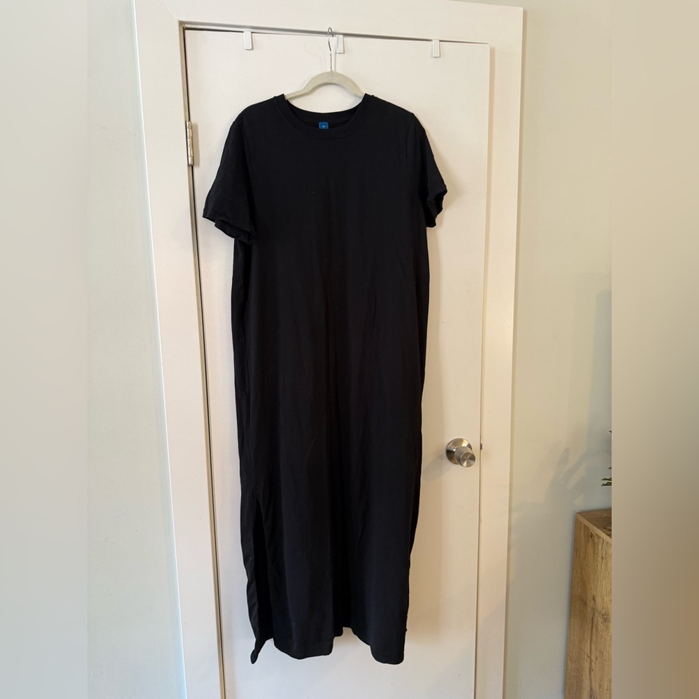 Old Navy Black Maxi t shirt Dress